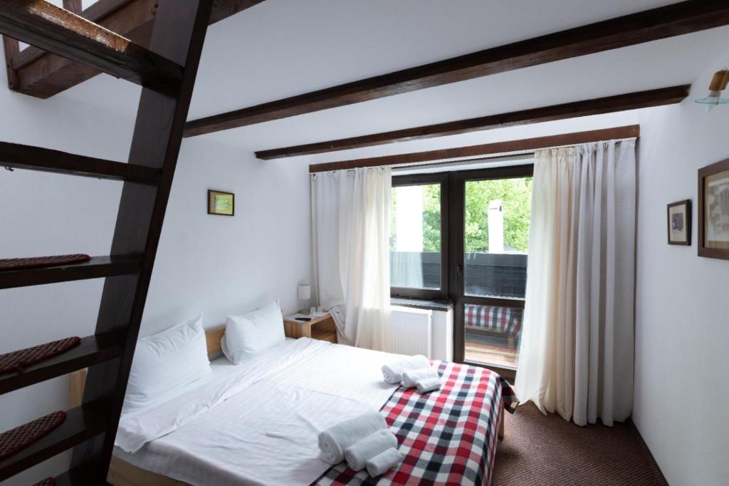 Imagine proprietate 2